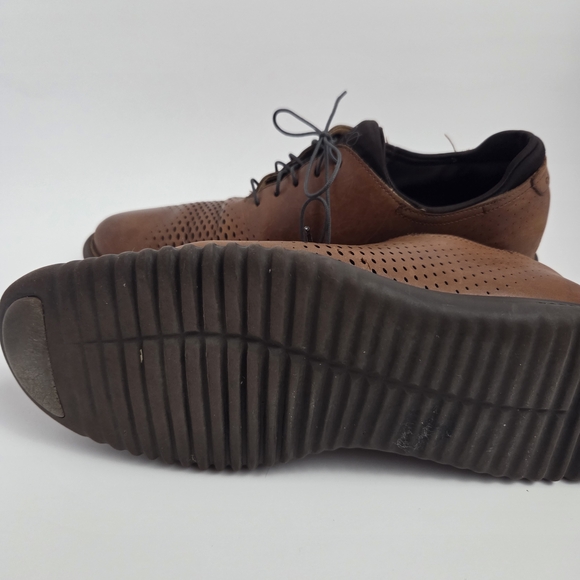 Cole Haan Brown Perforated Leather Oxfords - Picture 7 of 8
